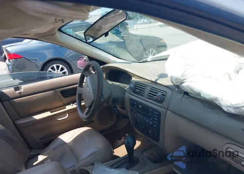 2004 Ford Taurus Ses z USA, uszkodzony, nr VIN 1FAFP55S94A209501